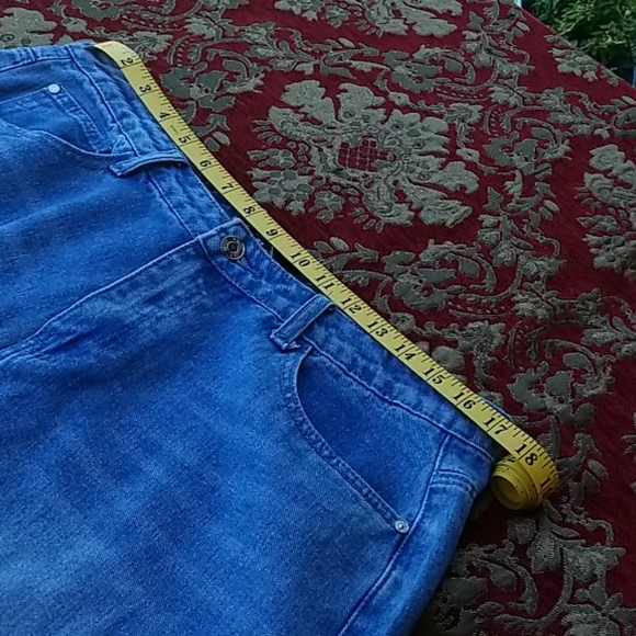 Jean's - Boyfriend Turn Up - Picture 8 of 8